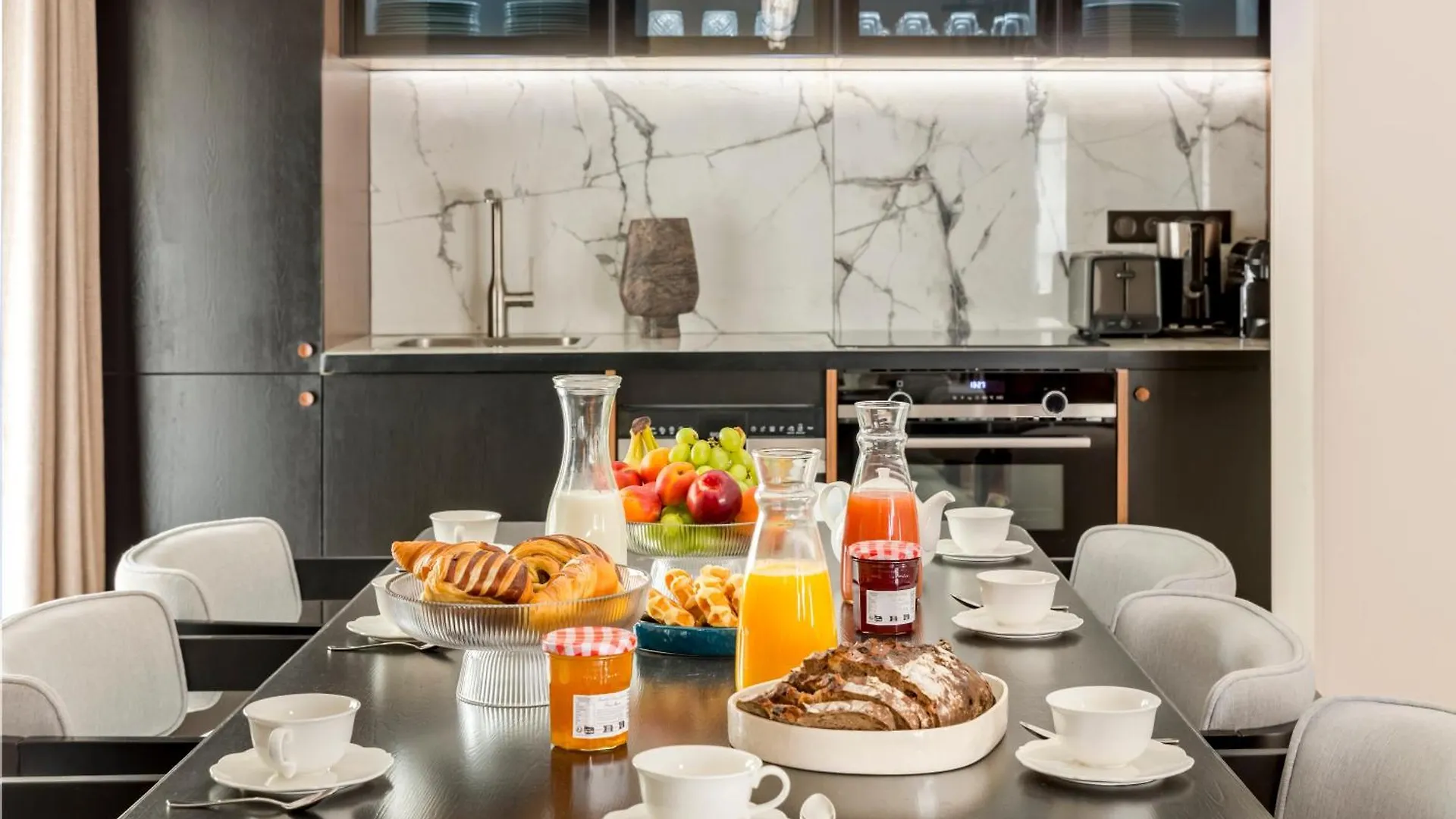 Apartment Merveil - Luxury -marais - Bvd Saint Denis Paris