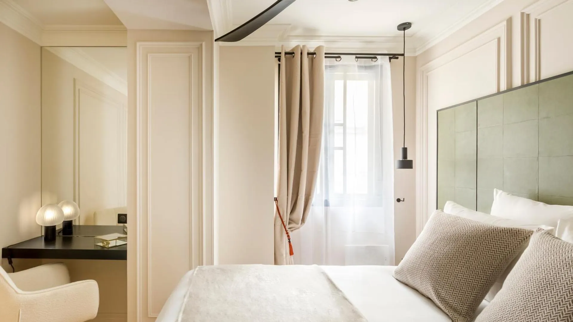Apartment Merveil - Luxury -marais - Bvd Saint Denis Paris